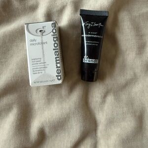 Dermalogica Daily Microfoliant and Dr. Brandt Microdermabrasion Set